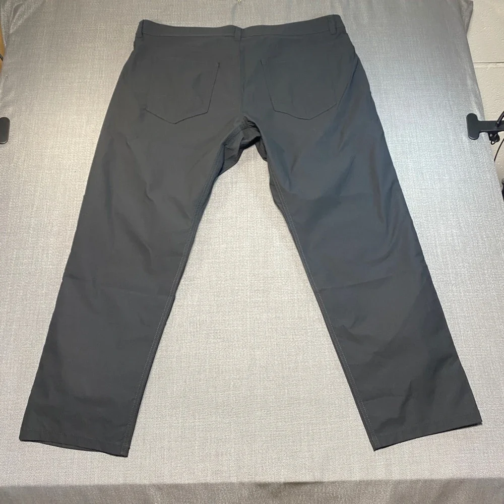 Bass Outdoor Mens Technical Hiking Pants Charcoal Gray Size 42 Straight Leg‎